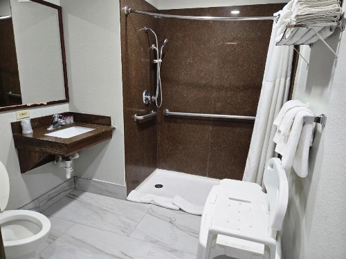 TownHouse Extended Stay Hotel Downtown - image 29