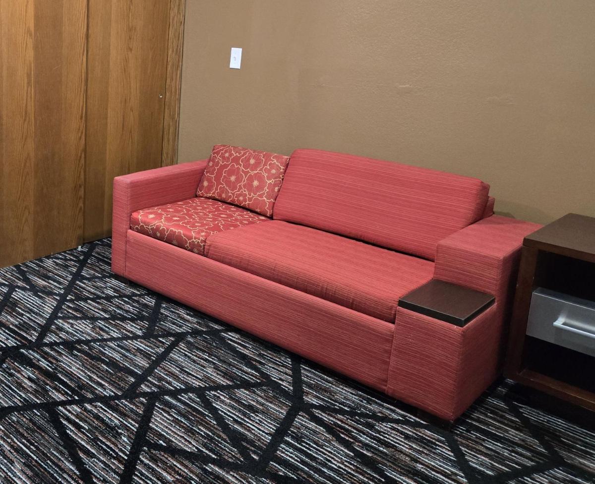 TownHouse Extended Stay Hotel Downtown - image 4