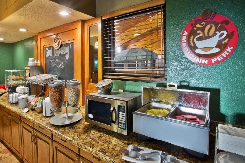 AmericInn by Wyndham Lincoln North - image 5