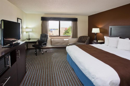 AmericInn by Wyndham Lincoln North - image 8