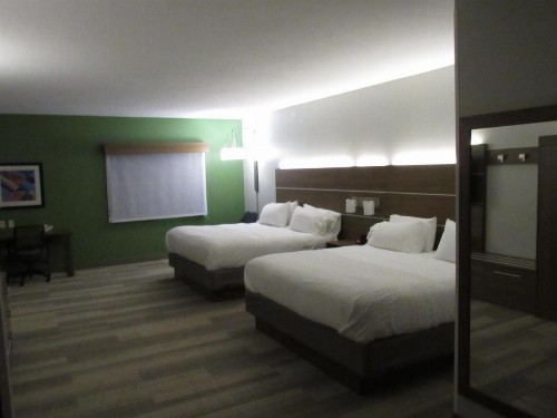 Holiday Inn Express Hotel & Suites Lincoln South an IHG Hotel - image 34