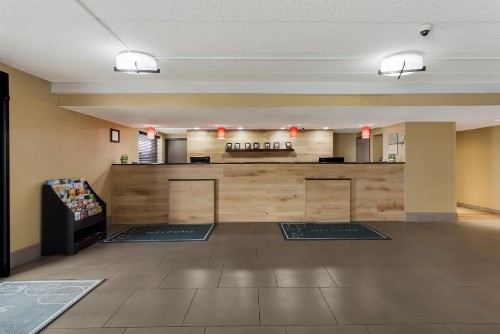 Country Inn & Suites by Radisson Lincoln Airport NE - image 24