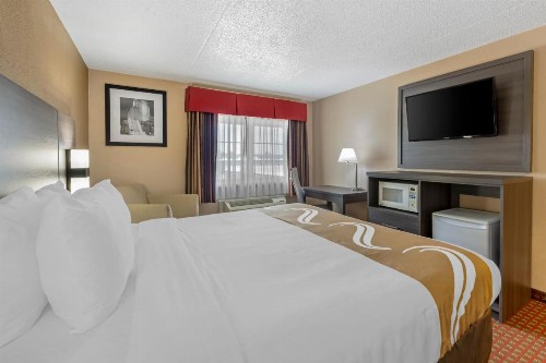 Quality Inn and Suites Lincoln - image 14