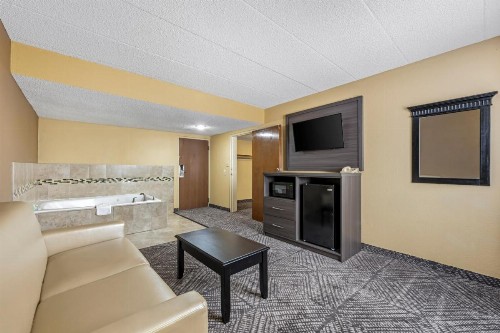 Quality Inn and Suites Lincoln - image 27