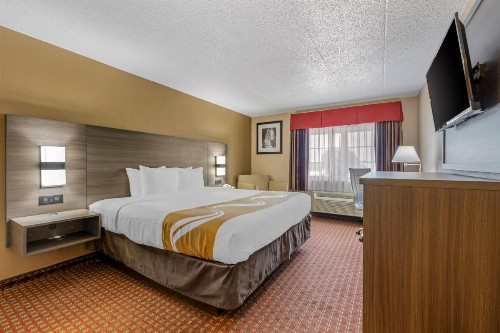 Quality Inn and Suites Lincoln - image 31