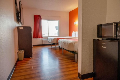 Motel 6-Lincoln NE - image 7