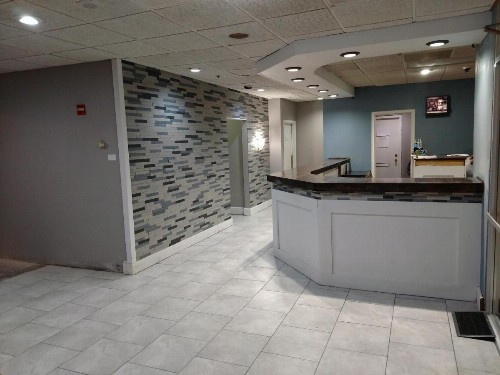 Oasis Inn & Suites - image 13