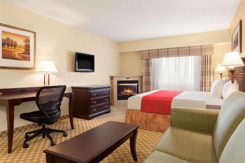 Country Inn & Suites by Radisson Lincoln North Hotel and Conference Center NE - image 10