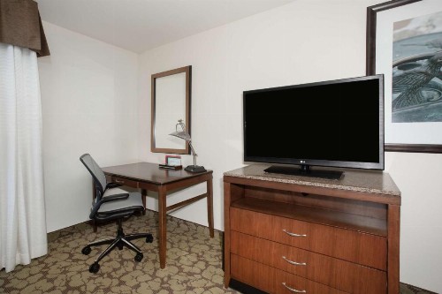 Hilton Garden Inn Lincoln Downtown/Haymarket - image 11