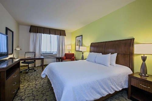 Hilton Garden Inn Lincoln Downtown/Haymarket - image 17