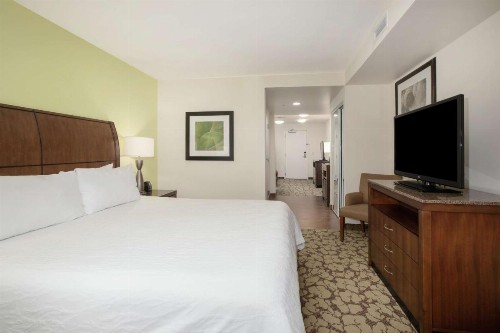 Hilton Garden Inn Lincoln Downtown/Haymarket - image 29