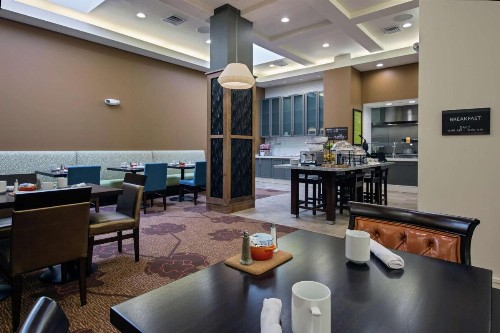 Hilton Garden Inn Lincoln Downtown/Haymarket - image 5