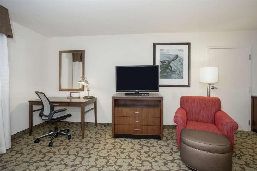 Hilton Garden Inn Lincoln Downtown/Haymarket - image 9