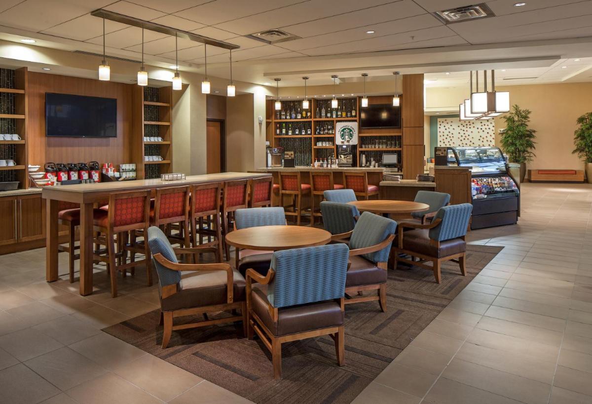 Hyatt Place Lincoln/Downtown-Haymarket - image 7