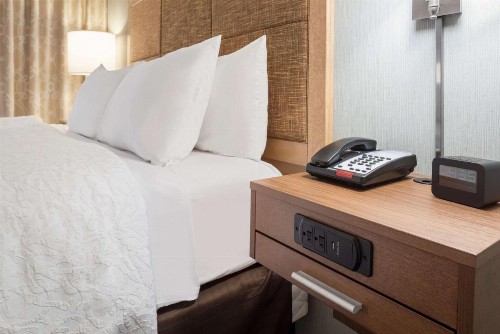 Hampton Inn Lincoln Airport Ne - image 10