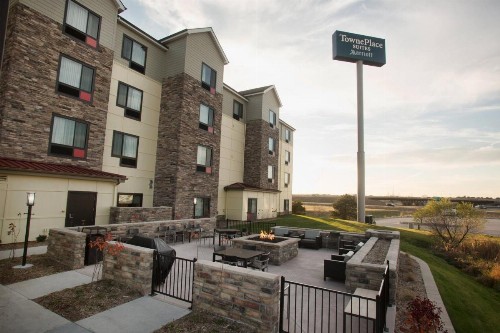 TownePlace Suites by Marriott Lincoln North - image 17