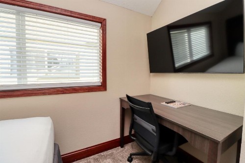 Annabelle Gardens - image 7