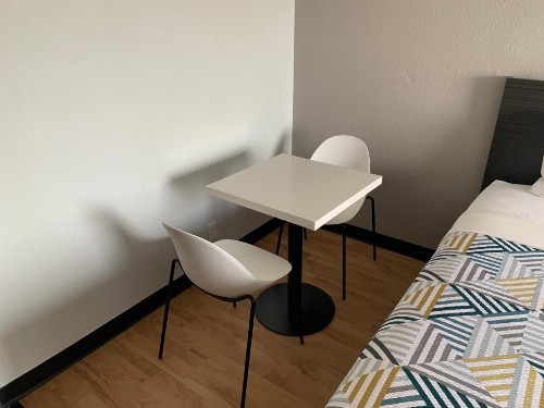 Studio 6-Lincoln NE - Airport - image 5
