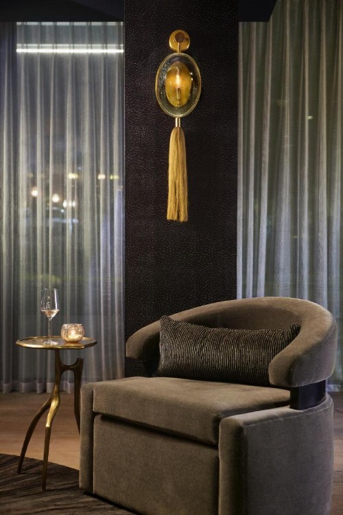 The Kindler Hotel - image 11