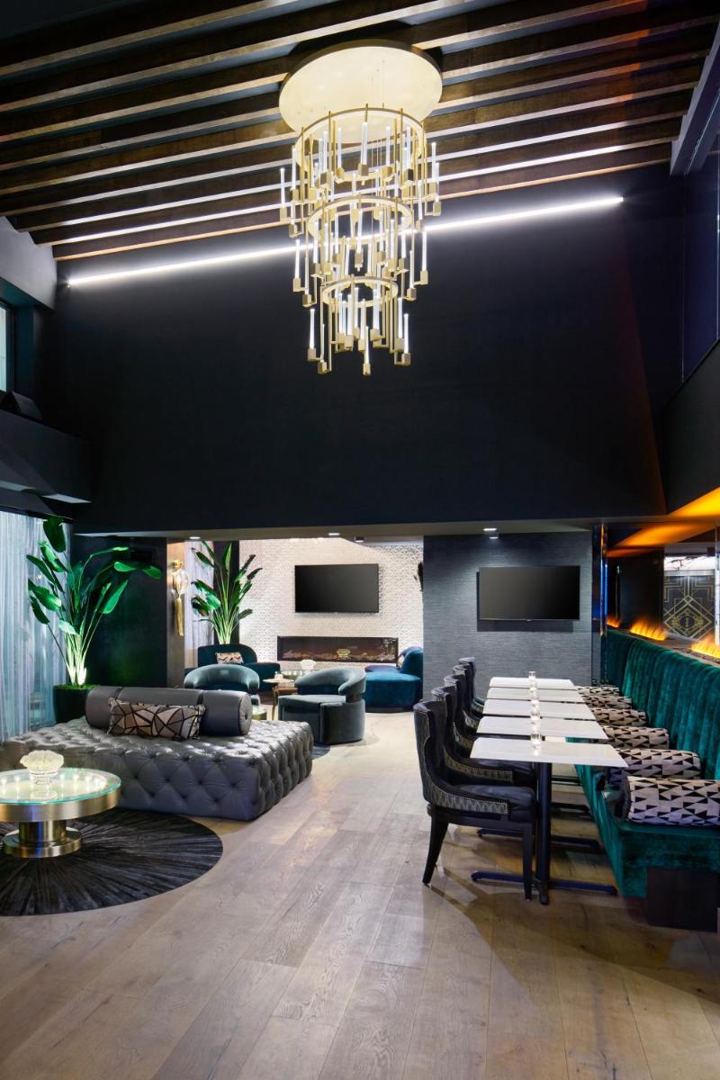 The Kindler Hotel - image 7