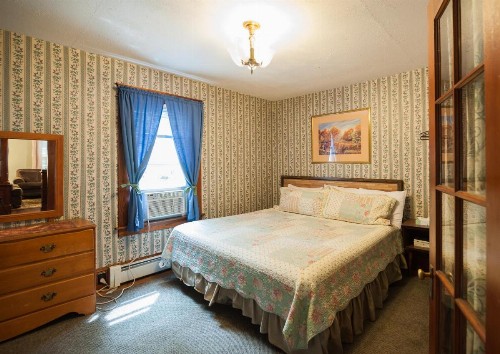 Profile Motel & Cottages - image 15