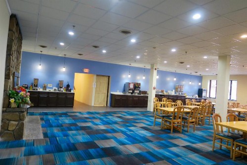 Days Inn by Wyndham Lincoln - image 45