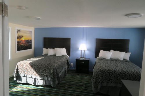 Days Inn by Wyndham Lincoln - image 50