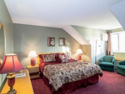 Rivergreen Resort - image 8