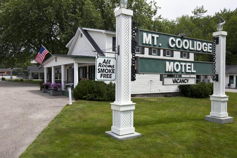 Mount Coolidge Motel - main image