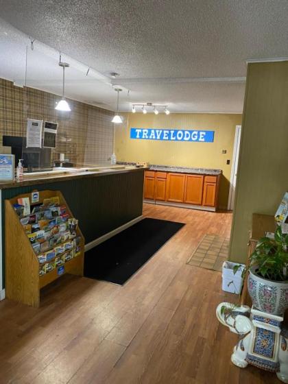 Travelodge by Wyndham Lincoln Near White Mountain - image 15