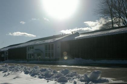Travelodge by Wyndham Lincoln Near White Mountain - image 8