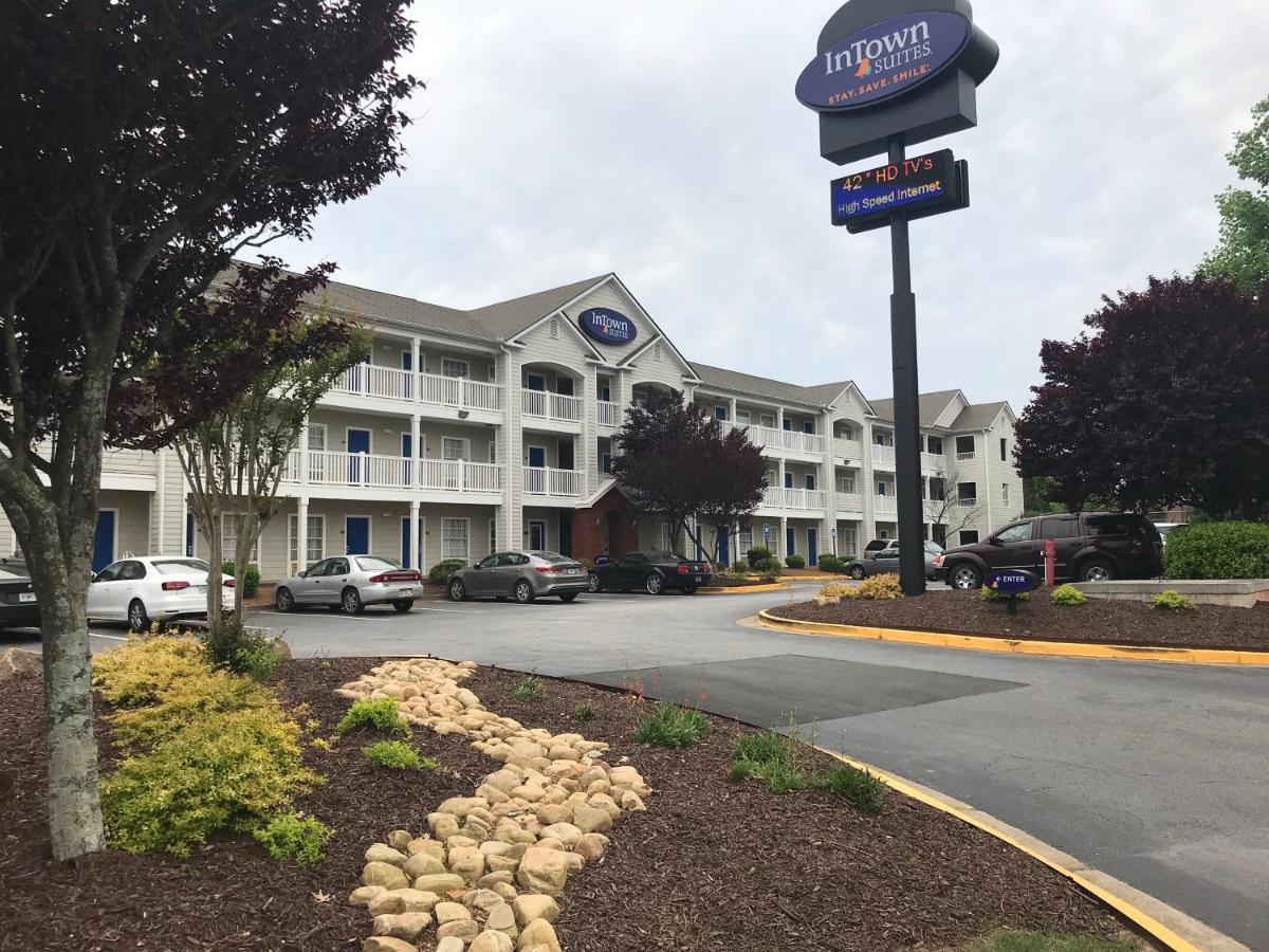 InTown Suites Extended Stay Atlanta GA - Lithia Springs - image 4