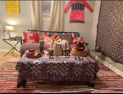 Boho chic private apartment 15 miles downtown Atl. - image 3
