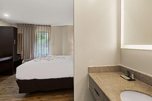 Red Roof Inn Atlanta East - Lithonia - image 13