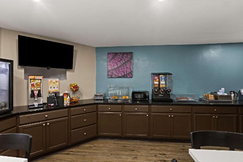 Red Roof Inn Atlanta East - Lithonia - image 35