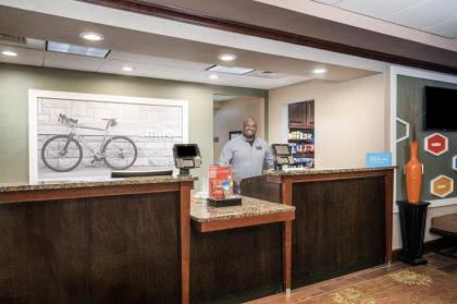 Hampton Inn & Suites West Little Rock - image 13