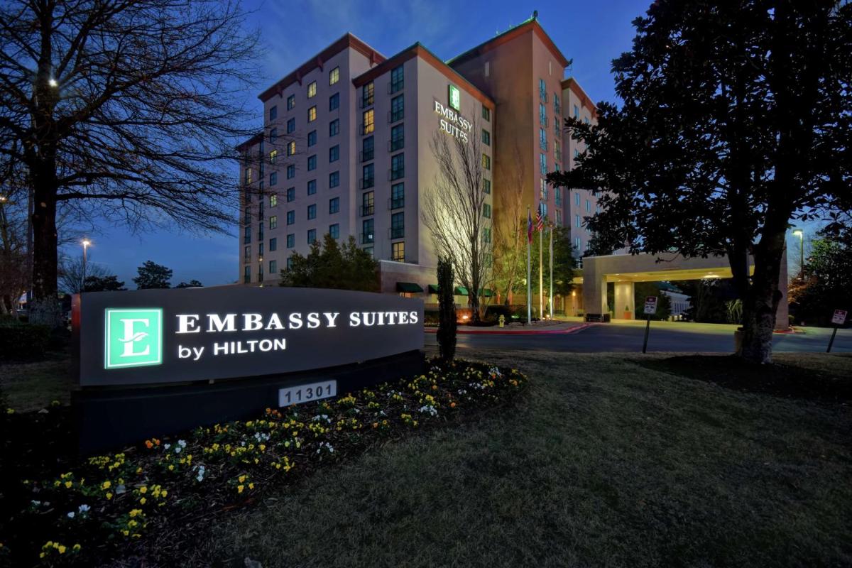 Embassy Suites Little Rock - main image