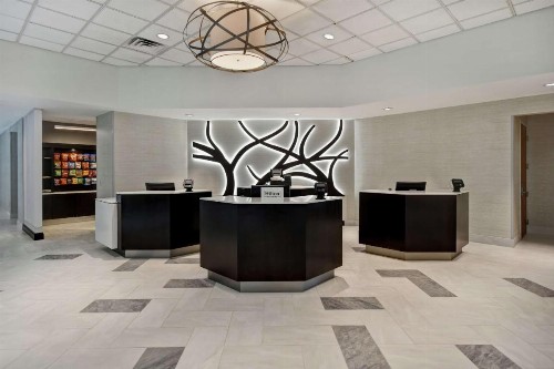 Embassy Suites Little Rock - image 20