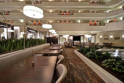Embassy Suites Little Rock - image 3
