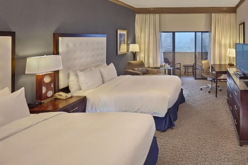 DoubleTree by Hilton Little Rock - image 27
