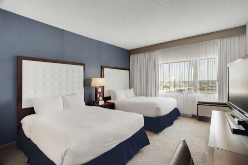 DoubleTree by Hilton Little Rock - image 49