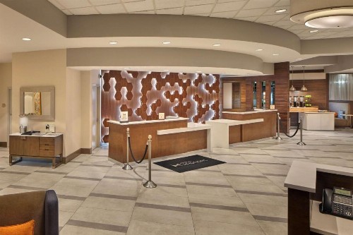 DoubleTree by Hilton Little Rock - image 6