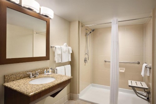 Comfort Inn & Suites Presidential - image 28