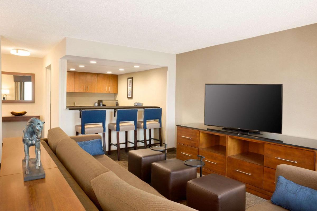 Comfort Inn & Suites Presidential - image 5