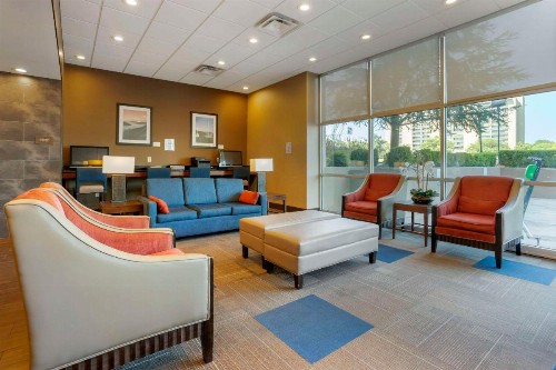 Comfort Inn & Suites Presidential - image 9