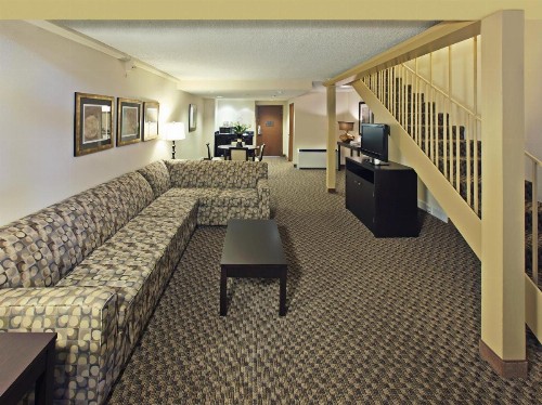 Holiday Inn Little Rock-Airport-Conference Center an IHG Hotel - image 32