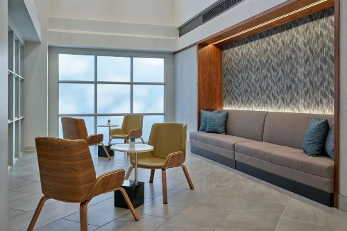Crowne Plaza Little Rock - image 10