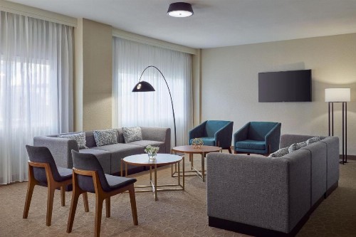 Crowne Plaza Little Rock - image 21
