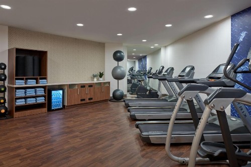 Crowne Plaza Little Rock - image 3