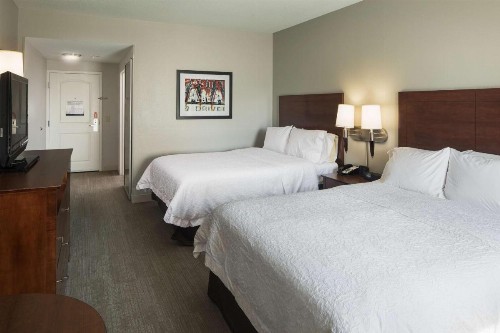 Hampton Inn & Suites Little Rock-Downtown - image 29